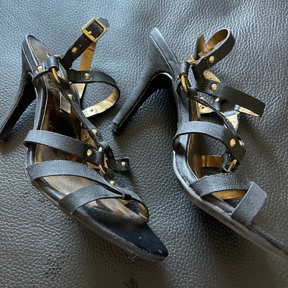 Cynthia Vincent for target heels - Picture 3 of 6